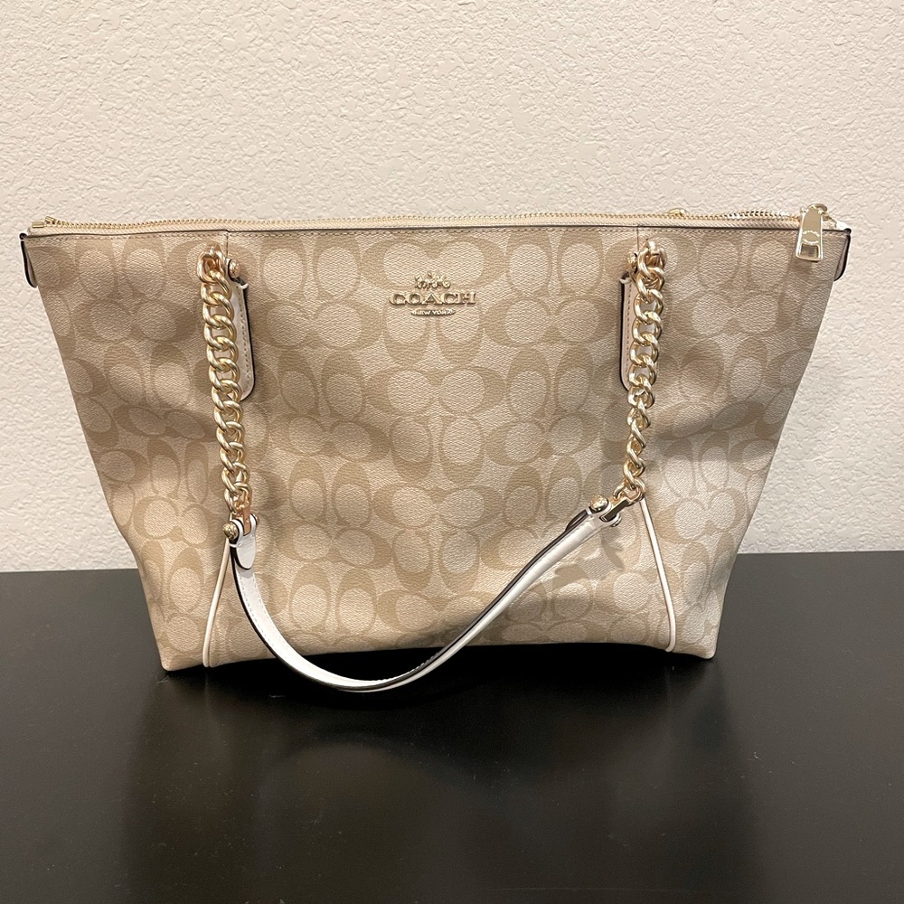 Coach Marlie Tote In Signature Canvas